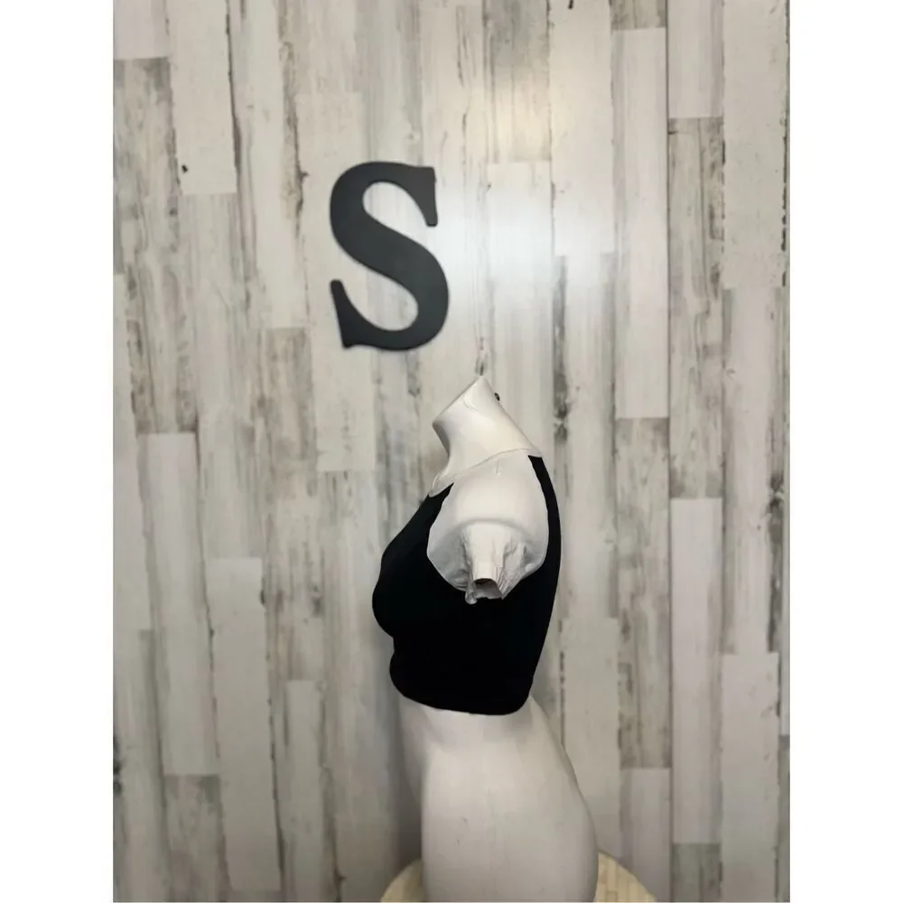 Crop top - Picture 2 of 6